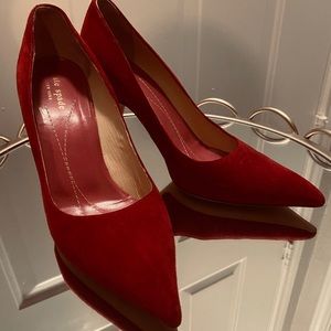 Kate Spade Red Suede Heels 👠